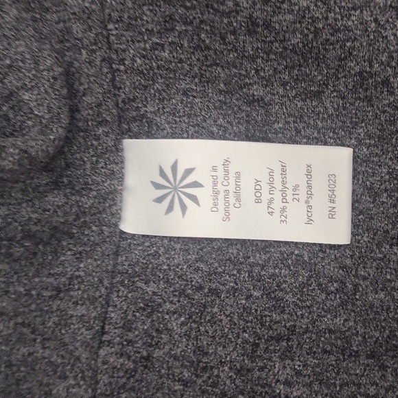 🛍Athleta Womens S Grey Contrast Stitch Capri Leggins Active‎ Stretch Workout - Picture 5 of 8